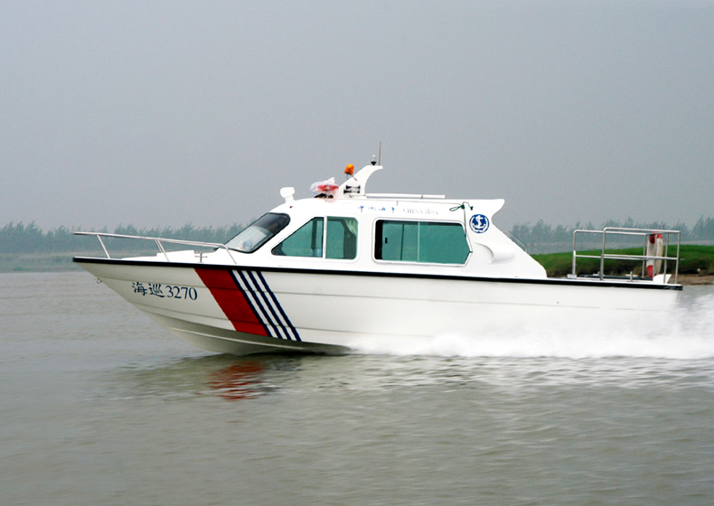 780多功能小艇